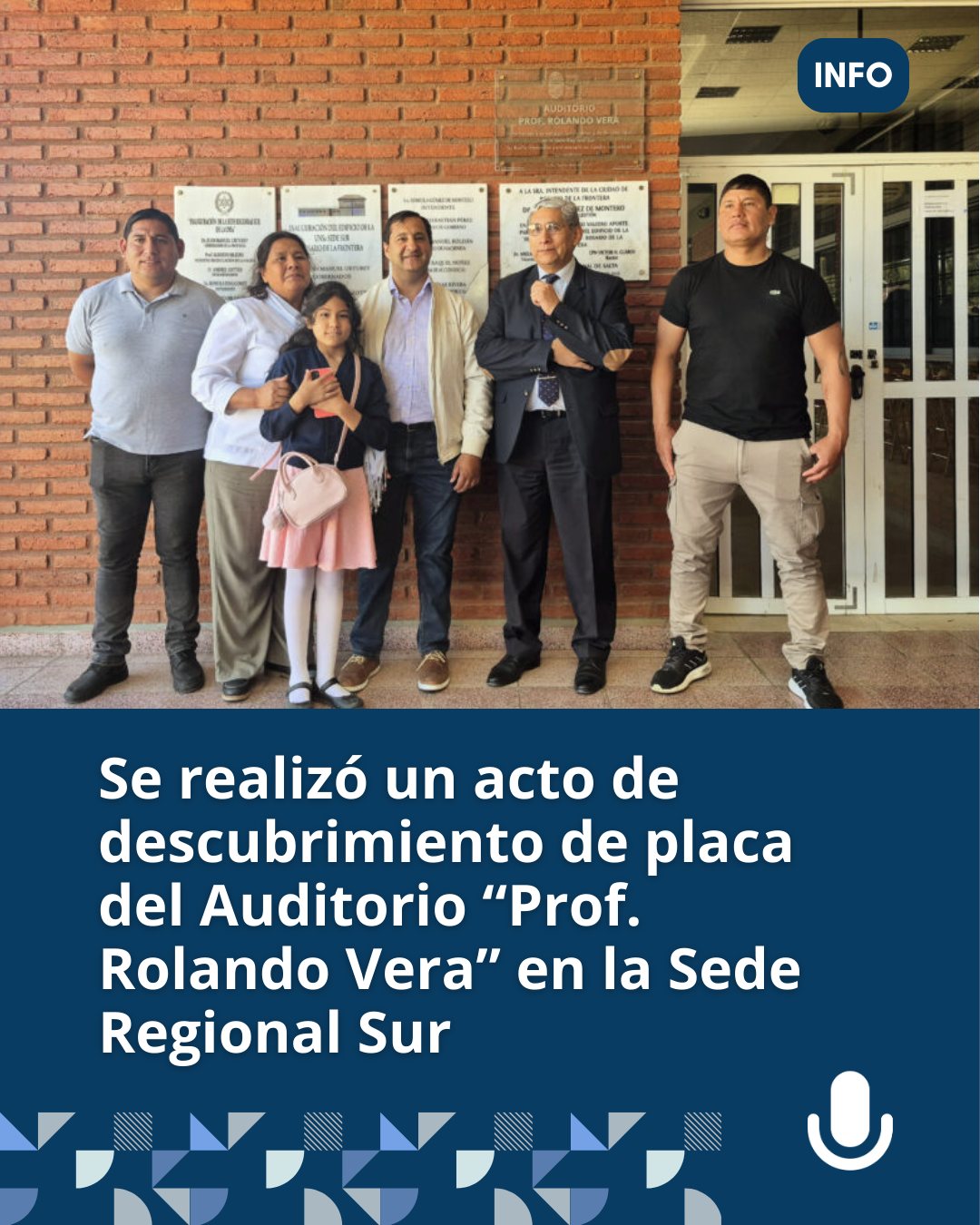 Descubrimiento de la placa que da nombre al Auditorio “Prof. Rolando Vera”